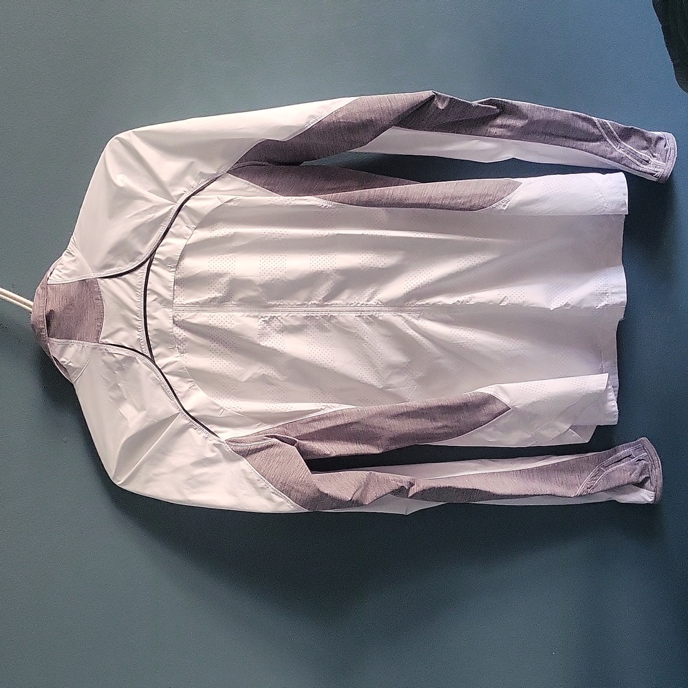 Lululemon Athletica White and Gray Ski Jacket - Picture 4 of 8